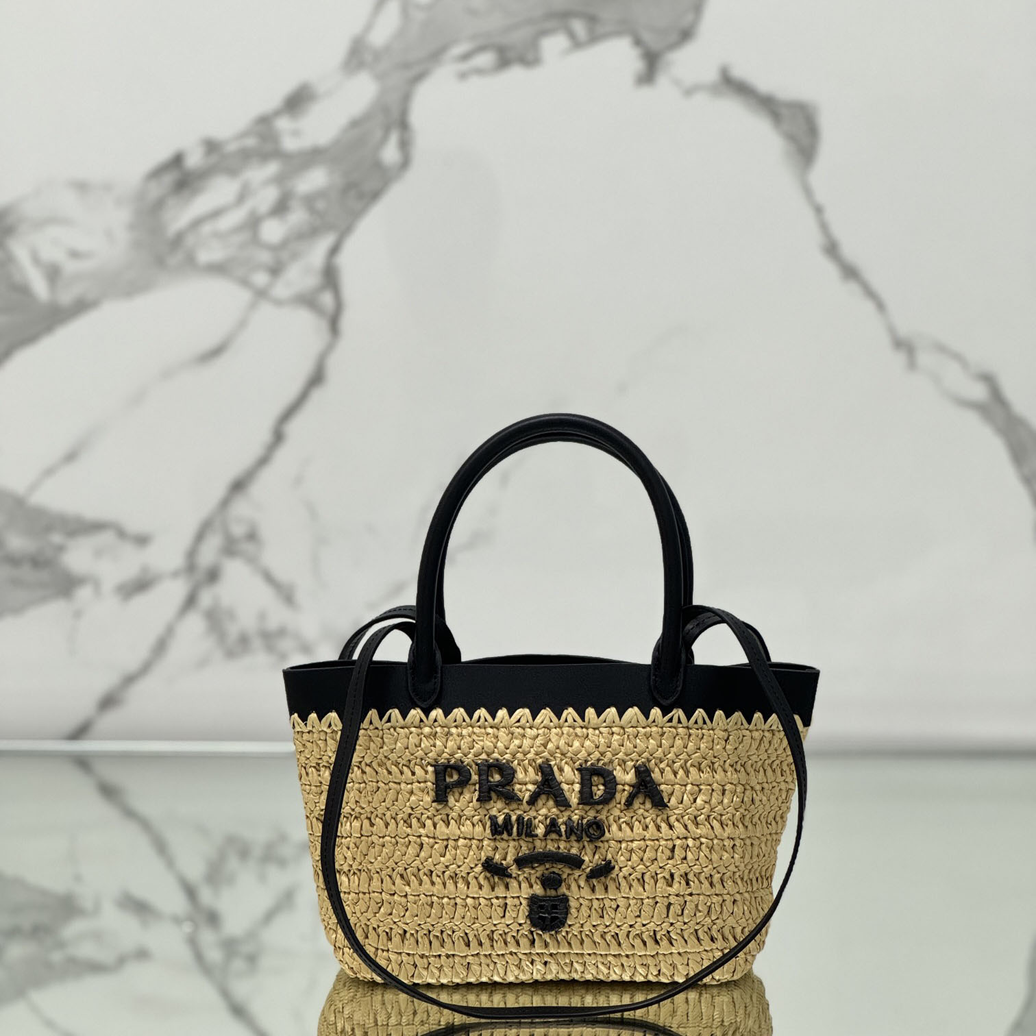 Pra*a shopping bags